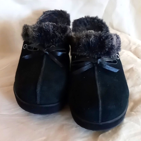 Skechers 'Disco Bunny Boogie Down' Clogs - Picture 2 of 6